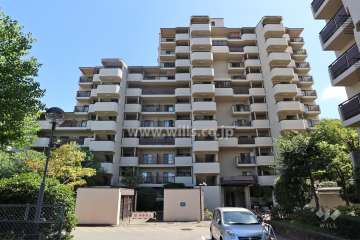 星和プラネタウン千里南第3期A棟（乙女座のまち）の外観（東側から）