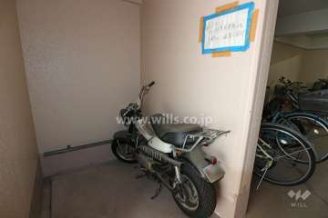 バイク置場