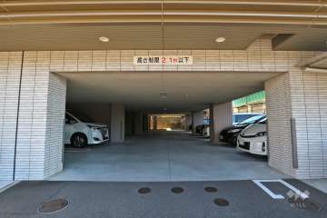 駐車場の出入り口