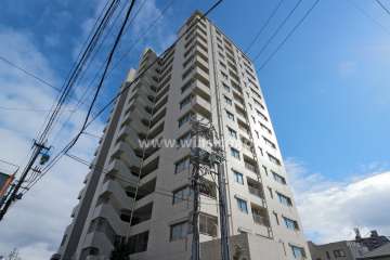 ヴィークコート神宮西の外観(西側から)