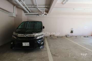 敷地内駐車場（屋内平面式）