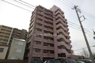 宝マンション六番町第3の外観（北東側から）