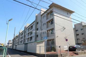 五番町住宅C棟の外観（北西側から）