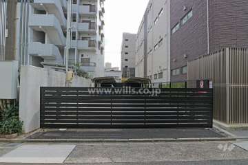 駐車場出入り口※ゲート付き