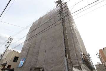 ホワイトシャトー熱田の外観（北西側から）※2020年2月現在、大規模修繕工事中。