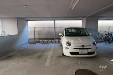 敷地内駐車場（屋内平面式）