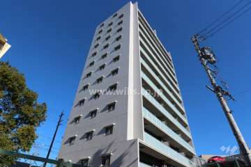 ヴィークオレ熱田神宮前の外観(南側から)