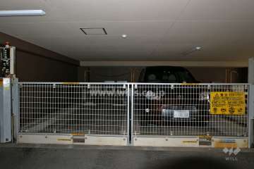 敷地内駐車場（屋内平面式）