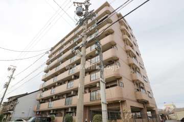 アメニティ日比野2の外観(南東側から)