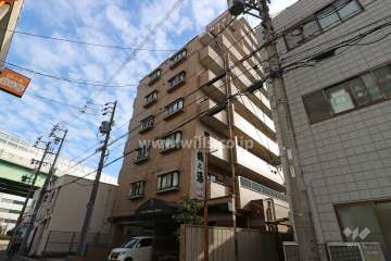 ライオンズマンション日比野の外観（北西側から）