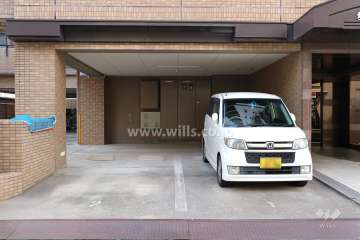 敷地内駐車場（屋外平面式）