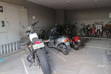 バイク置場