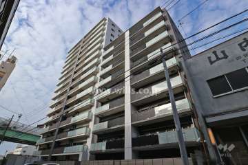 プラセシオン金山