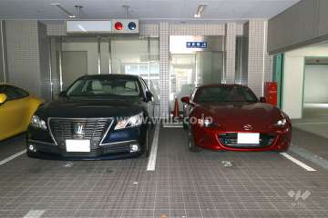 敷地内駐車場（屋内平面式）