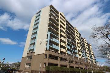 白鳥パークハイツ公園通り6号棟