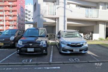 敷地内駐車場（屋外平面式）