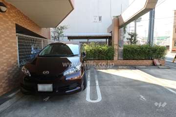 敷地内駐車場（屋外平面式、屋内平面式）