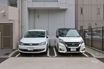 敷地内駐車場（屋外平面式）