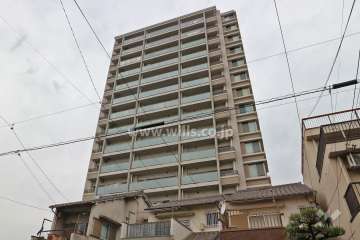 プラセシオン日比野