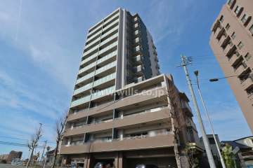 カルティア熱田伝馬の外観（南東側から）