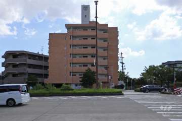 ユニーブル白鳥の外観（北東側から）
