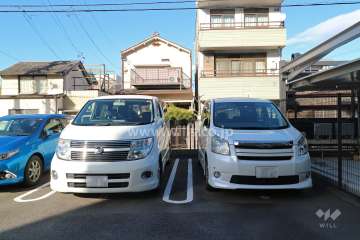 敷地内駐車場（屋外平面式）
