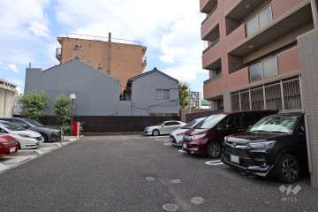 敷地内駐車場（屋外平面式）