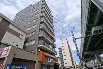 寿ゞやマンション六番町の外観(北東側から)