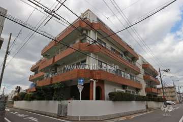 ユニーブルマンション飛騨の外観（南東側から）