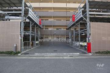 駐車場出入り口・敷地内駐車場（屋外機械式）