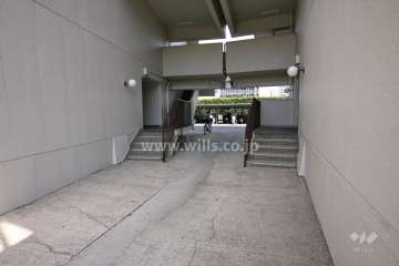 中富住宅中央通路