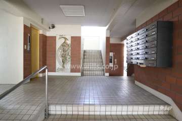 エントランスホール