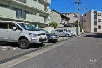 敷地内駐車場・南側(屋外平面式)