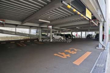 敷地内駐車場(自走式)