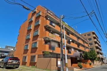 ライオンズマンション志賀町第2の外観（南西側から）