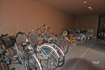 屋内駐輪場