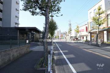 敷地北側の前面道路