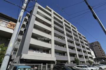 プレミスト上飯田の外観（南西側から）