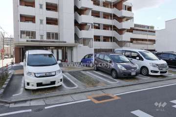 敷地内駐車場（屋外平面式）