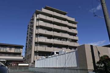グローリアス北区成願寺の外観（南西側から）