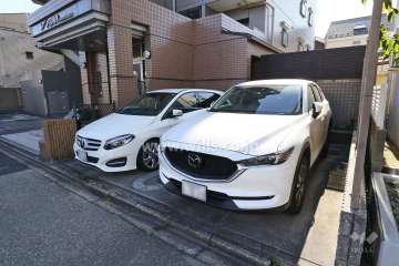敷地内駐車場（屋外平面式）