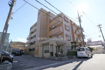 エスポア味鋺の外観（北西側から)