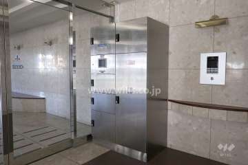 宅配ボックス、オートロックの操作盤