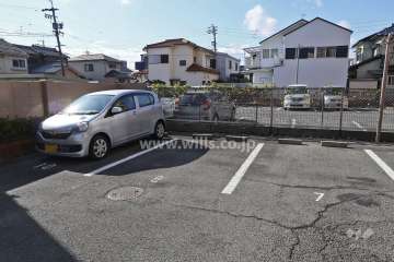 敷地内駐車場（屋外平面式）