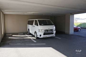 敷地内駐車場（屋内平面式）