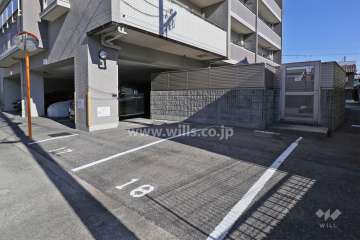 敷地内駐車場（屋内平面式、屋外平面式）