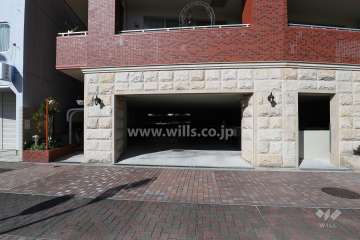 駐車場出入り口・敷地内駐車場（屋内機械式）