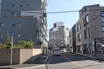 敷地南西側の前面道路