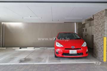 敷地内駐車場（屋内平面式）