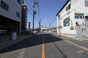 敷地北側の前面道路


